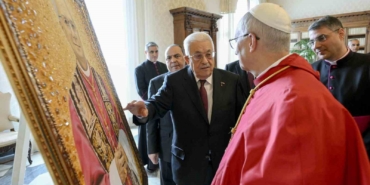 filistin-devlet-baskani-abbas-ile-papa-14uncu-leodan-ilk-gorusme-SvYvXblV.jpg