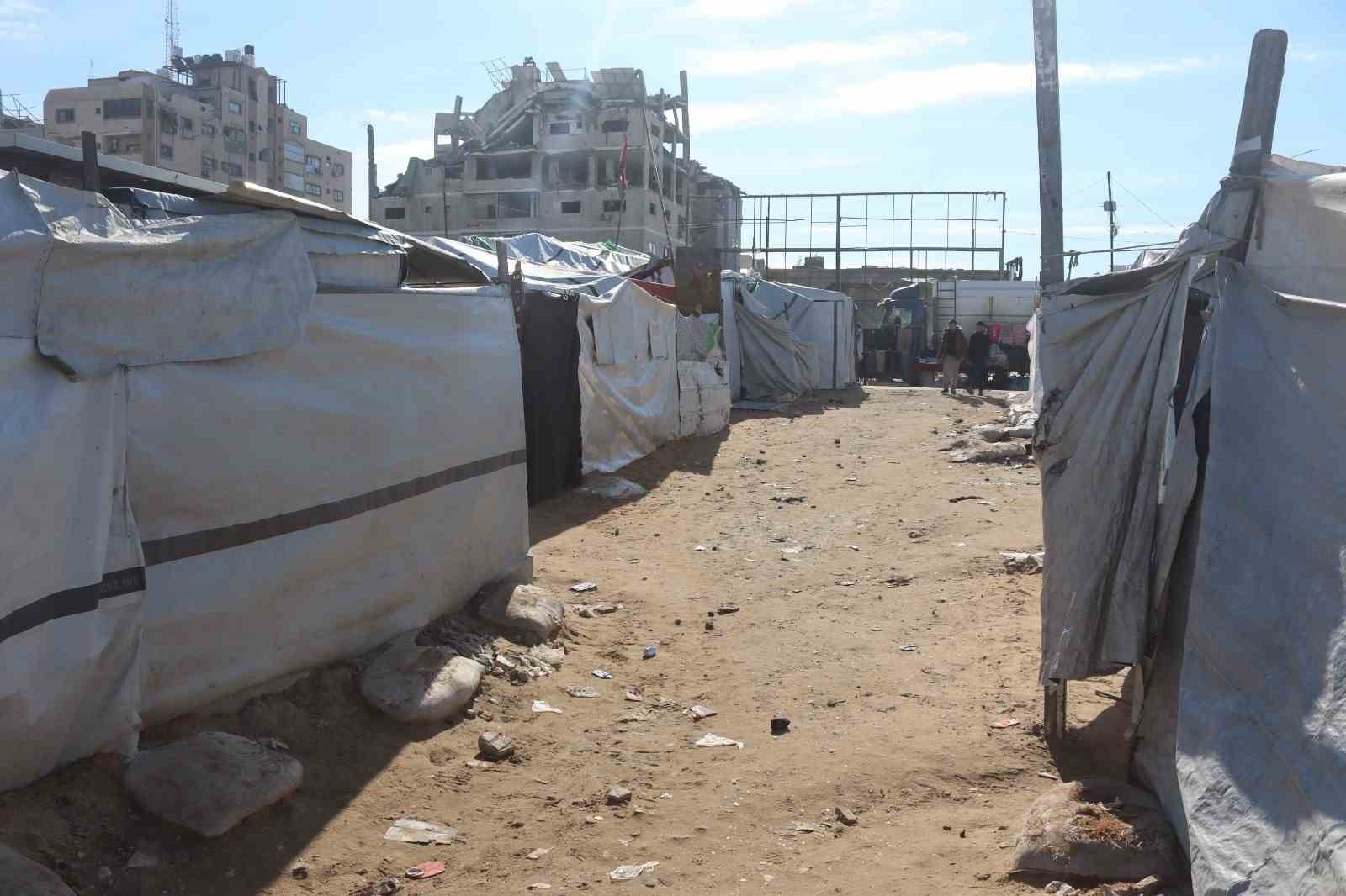 Filistinliler, İsrail’in Gazze Ulusal Yönetim Komitesi’nin çalışmalarını baltalamasından endişeli 4 filistinliler israilin gazze ulusal yonetim komitesinin calismalarini baltalamasindan endiseli 0 K1yMTQQr