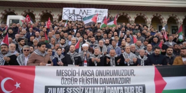 filistinlilere-verilen-idam-kararina-tepki-ve-irana-destek-aciklamasi-zulmu-lanetliyoruz-5SdfppWE.jpg