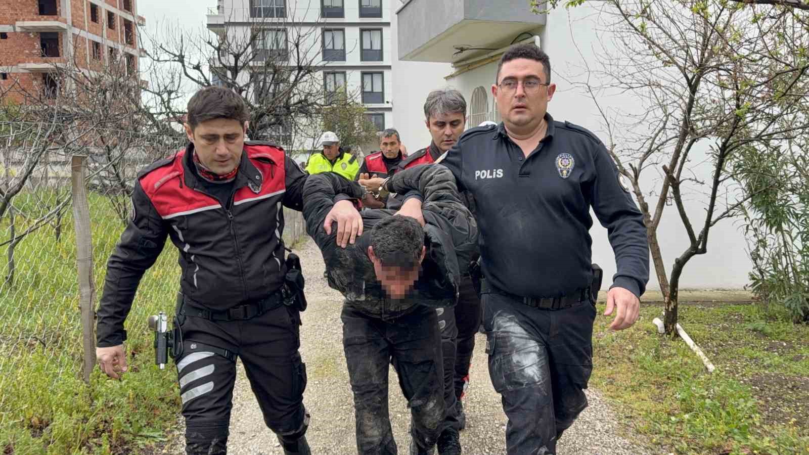 film gibi kovalamacadan kacak gocmenler cikti 1 4juDGHCr