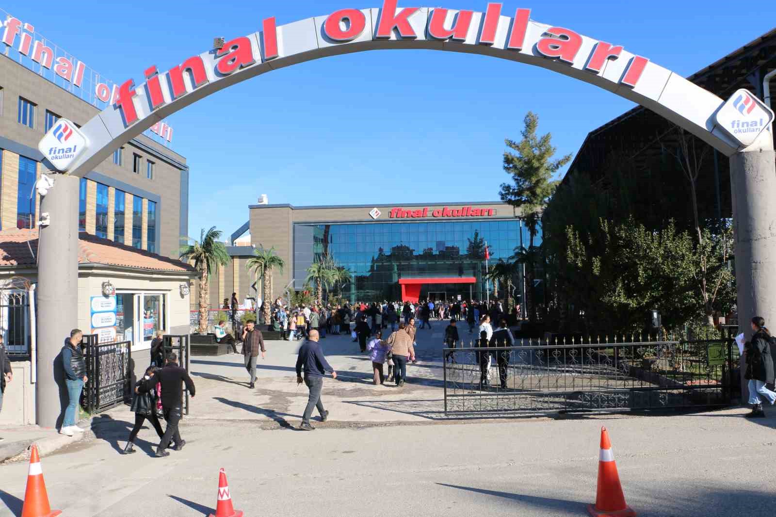 final okullari bursluluk sinavina 5 bin ogrenci katildi 1 2fMYj2j9