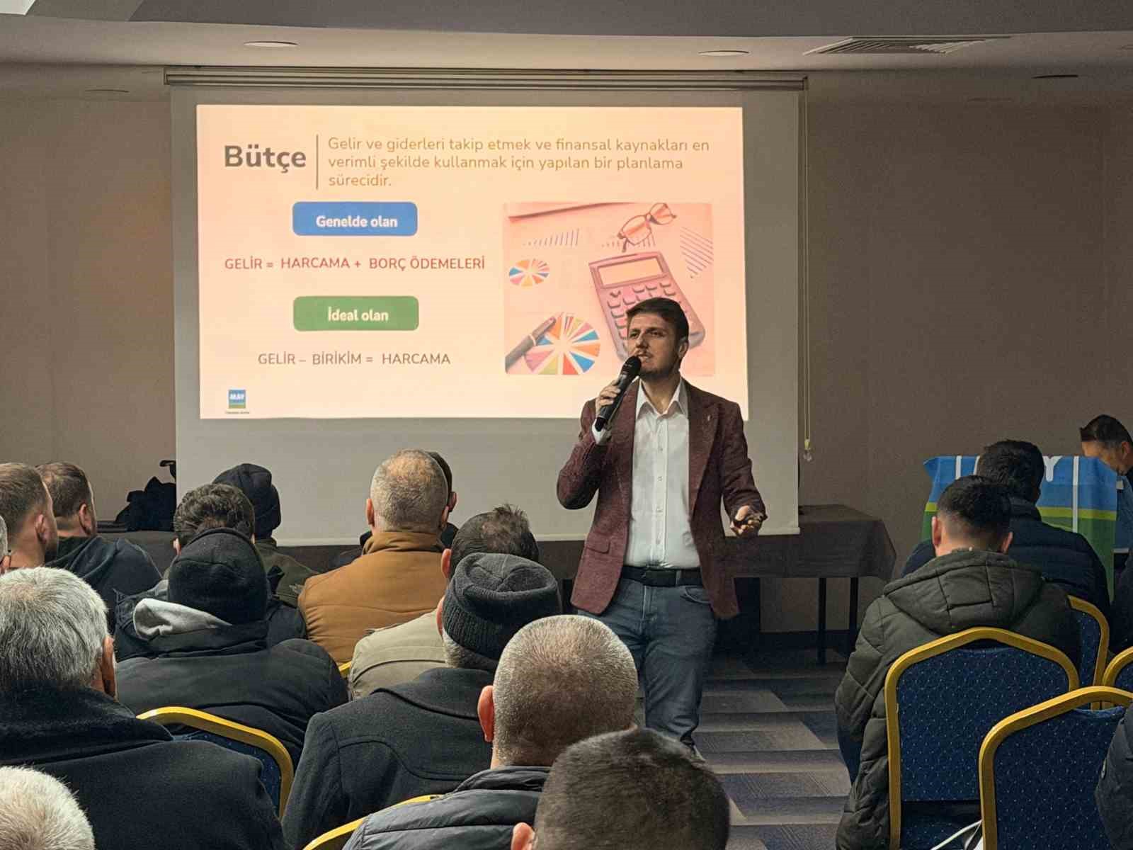 finansal okuryazarlik egitimleri turkiye genelinde yayginlasiyor 0 D44gsmKS