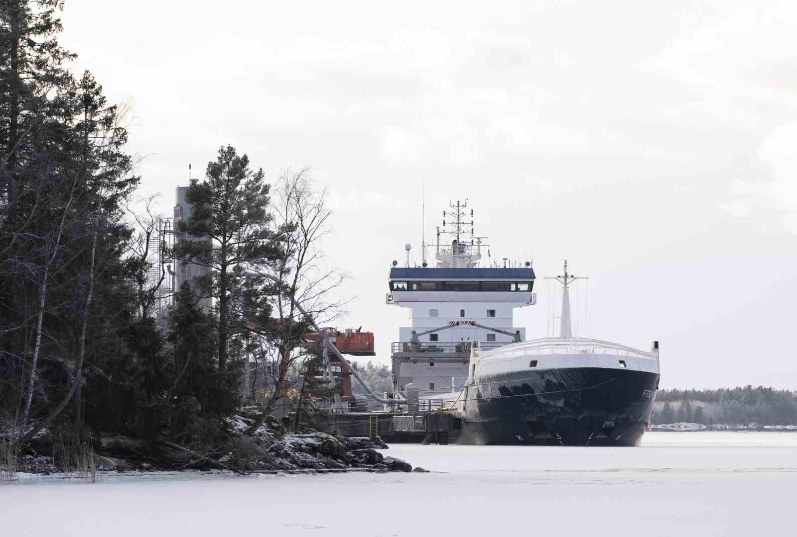 finlandiya baltik denizinde iletisim kablolarina sabotaj suphesiyle bir gemiye el koydu 2