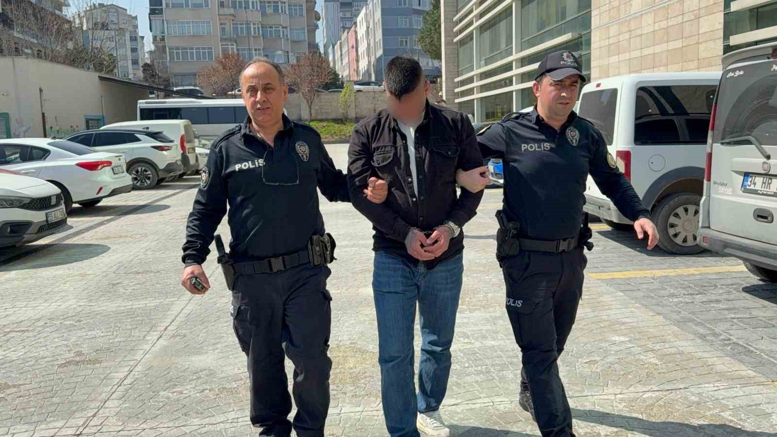 firari hukumlu kahvaltiya gidince yakalandi 1