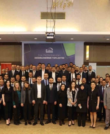 firat-edas-basarili-ilce-performanslarini-odullendirdi-9xE2bbwF.jpg
