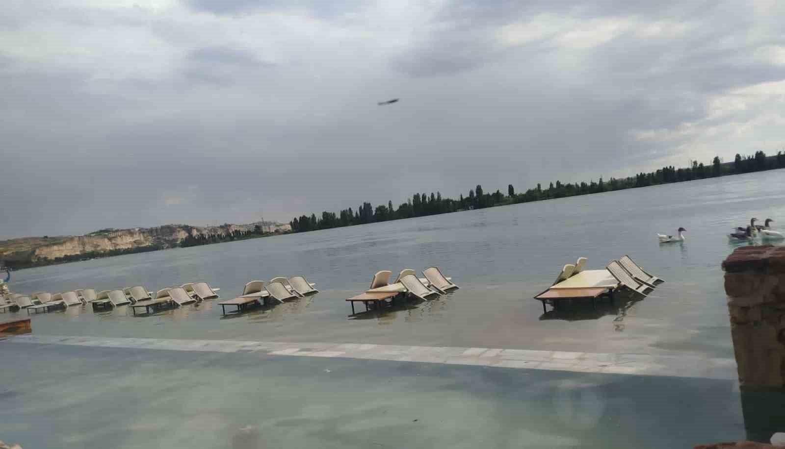 firat nehri tasti her yeri su basti 1 5Z3EVpWm