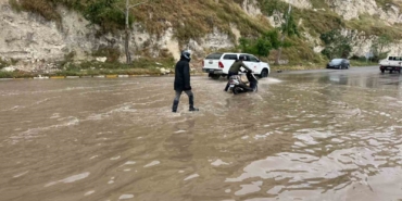 firat-nehri-tasti-her-yeri-su-basti-SwBXWbTd.jpg
