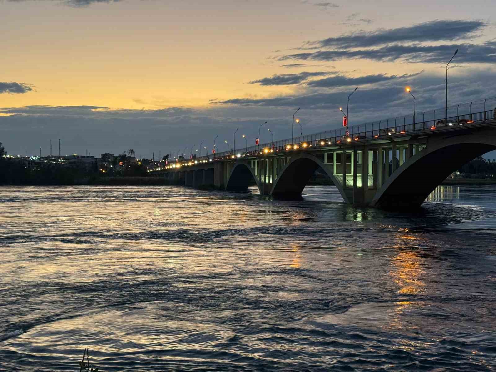 firat nehri ziyaretcilerin ugrak noktasi haline geldi 1 M2waTeZg