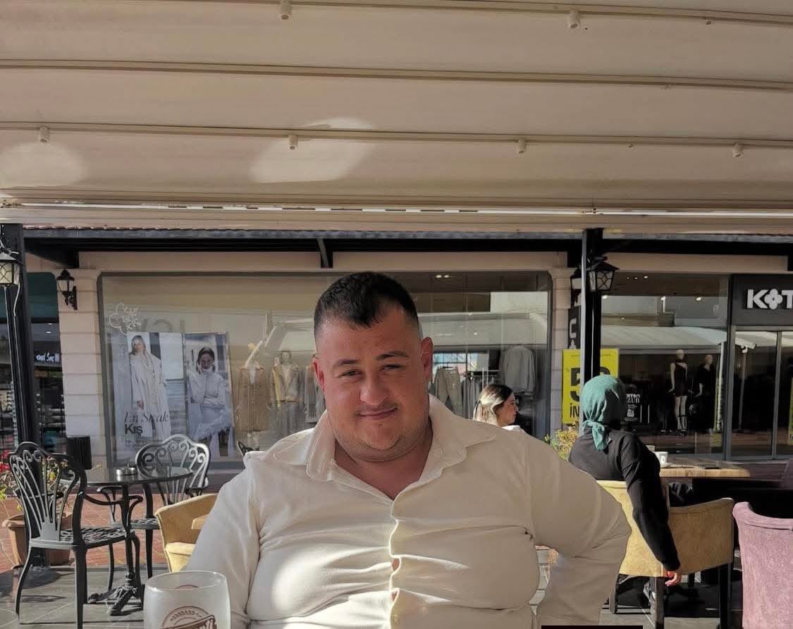 Fırtına, iskelede çalışan işçileri denize düşürdü: 1 ölü, 2 yaralı 8 firtina iskelede calisan iscileri denize dusurdu 1 olu 2 yarali 4 EOYgZLS9