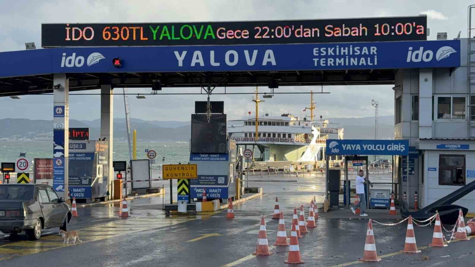 firtina sebebiyle eskihisar topcular feribot seferleri durduruldu 5 4CrtvNFO