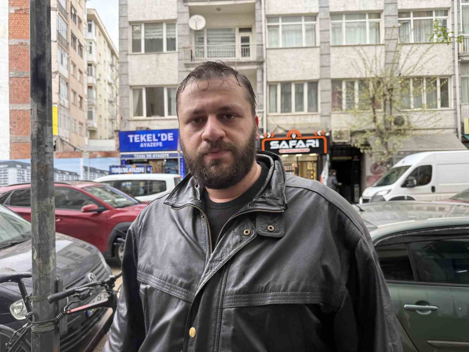 Fırtınada kırılan cam 6’ncı kattan vatandaşın üzerine düştü 5 firtinada kirilan cam 6nci kattan vatandasin uzerine dustu 1
