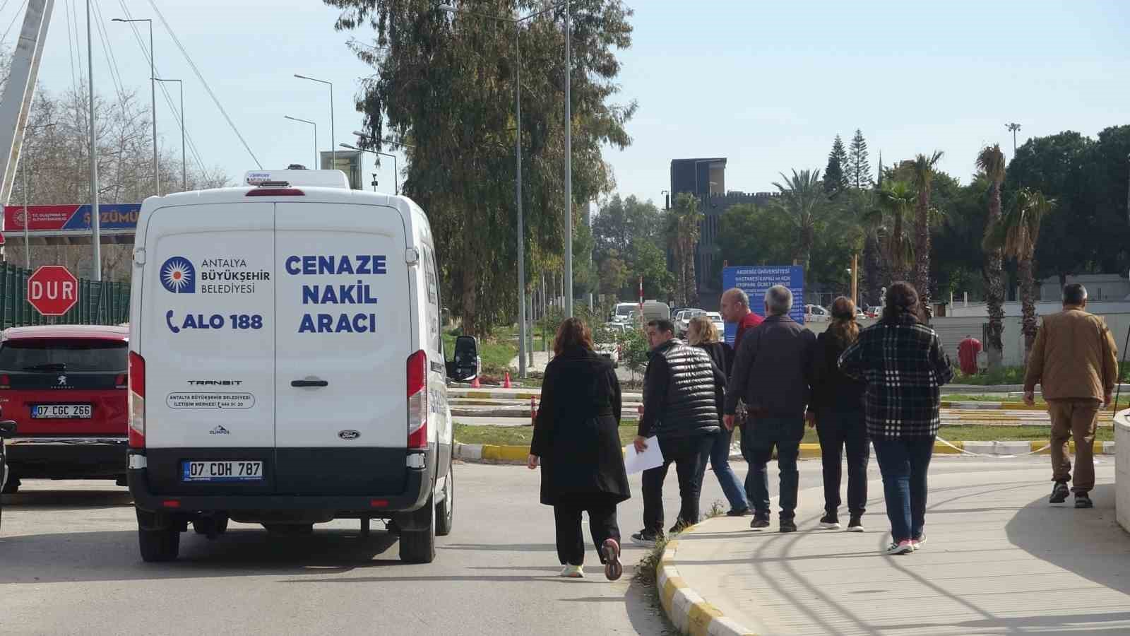 Fırtınalı havada denize giren genç adamdan acı haber 7 gün sonra geldi 4 firtinali havada denize giren genc adamdan aci haber 7 gun sonra geldi 0 JW2VgzPs