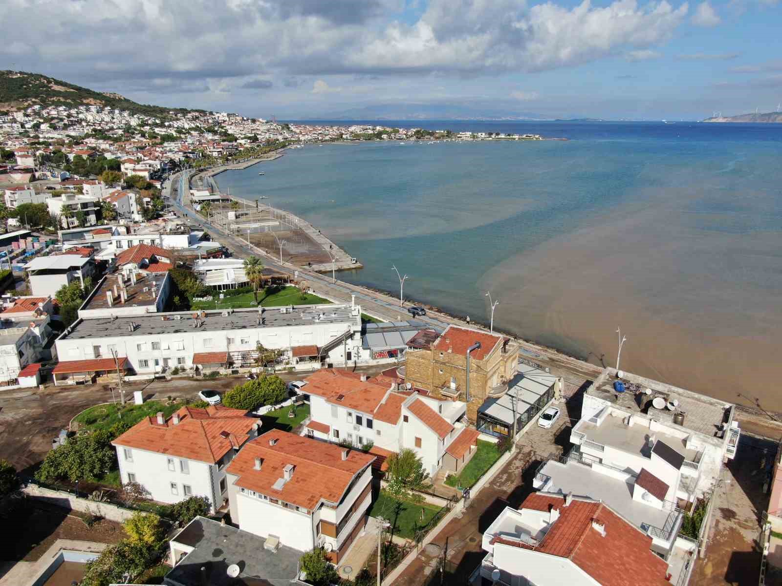 focada sel sulari denizin rengini degistirdi 1 QlXvuFsq