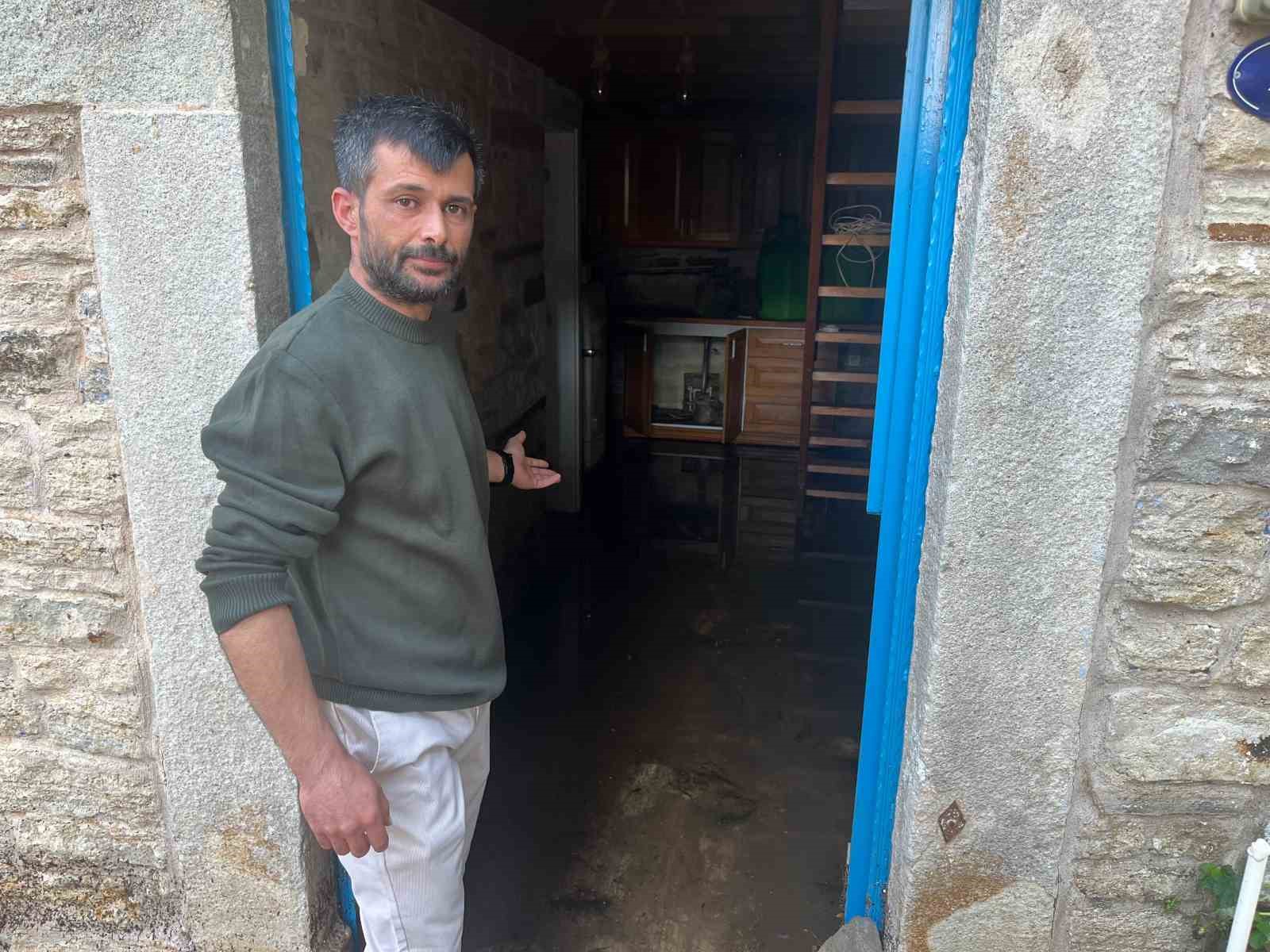 focada sel sulari denizin rengini degistirdi 6 r5eqedUQ