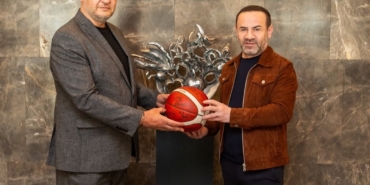 folkarttan-karsiyaka-spor-kulubune-destekler-suruyor-5FS3yCwF.jpg