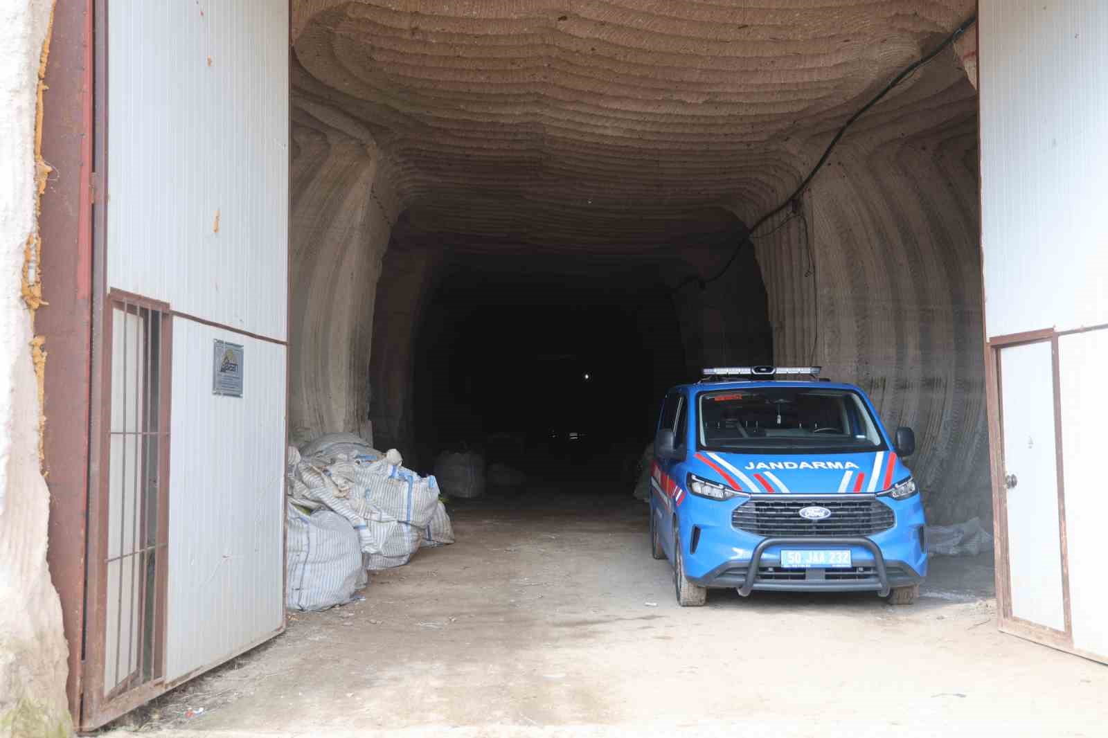forkliftin altinda kalan isci hayatini kaybetti 4