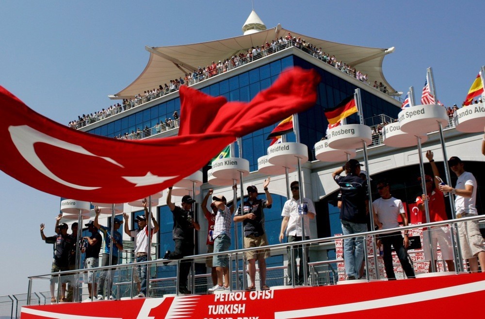 formula 1 yeniden turkiyede 1 ShvuiGDR