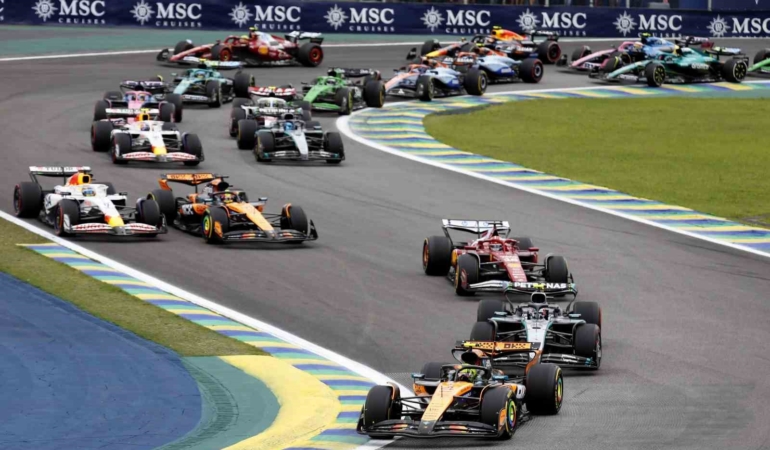 formula-1de-siradaki-durak-katar-TlOGupF4.jpg