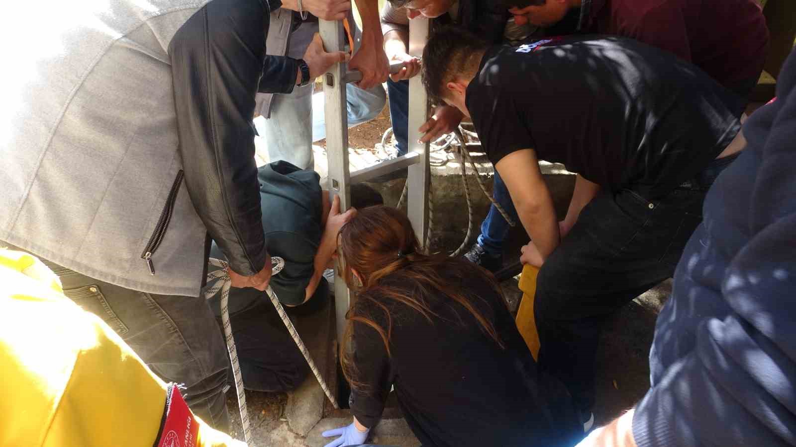 foseptik cukuruna dusen 10 yasindaki cocuk operasyonla kurtarildi 9 BwdEEbKJ