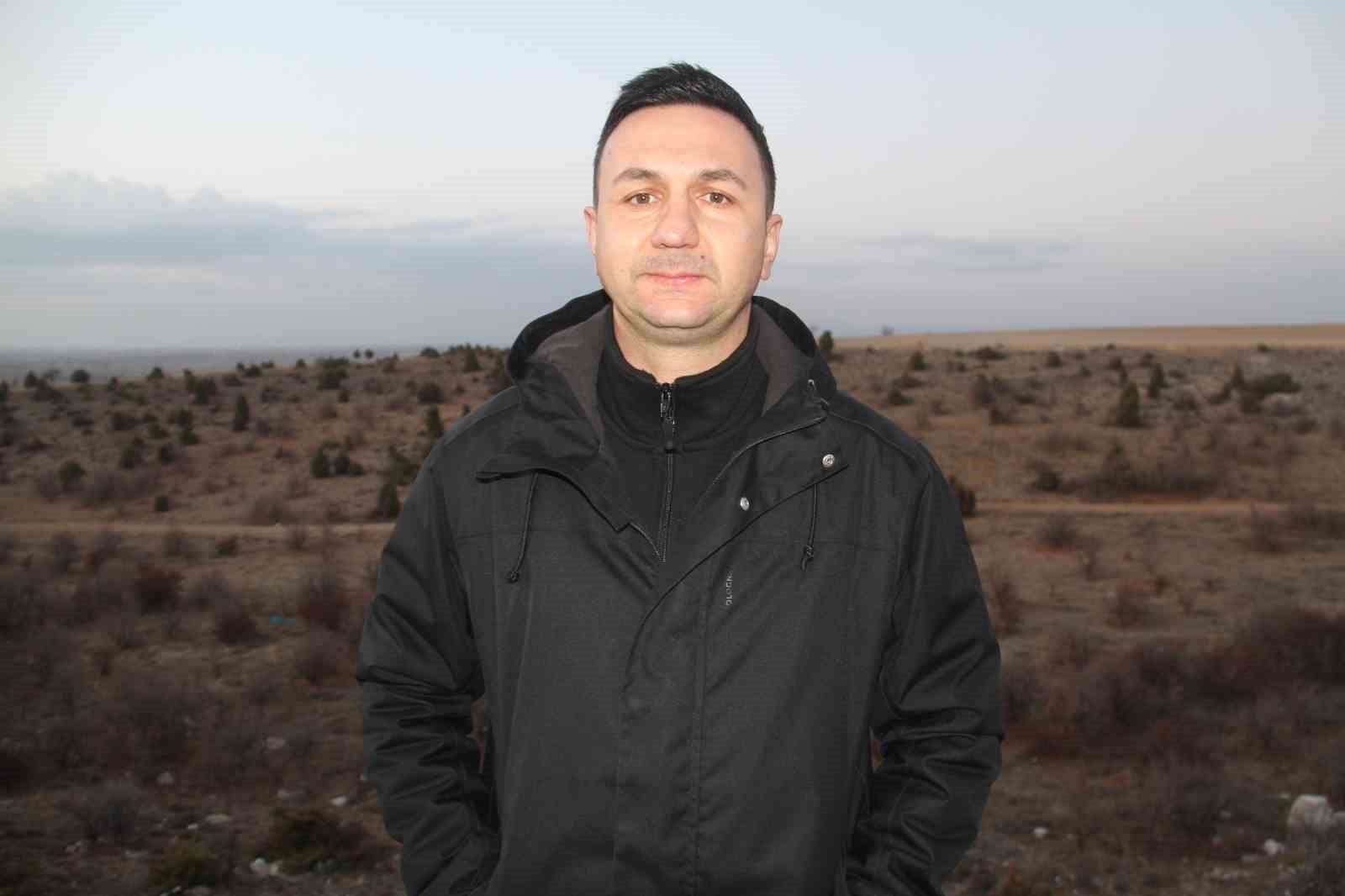 fotokapanla yaban domuzunun camur banyosu ve kurdun av pesindeki ani kaydedildi 4 hbDRKvCN
