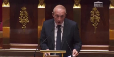 fransa-15-yas-altina-sosyal-medya-kullanimini-yasaklayan-ilk-ab-ulkesi-oldu-rZ29vGsO.jpg