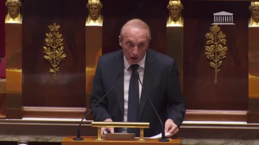 fransa-15-yas-altina-sosyal-medya-kullanimini-yasaklayan-ilk-ab-ulkesi-oldu-rZ29vGsO.jpg