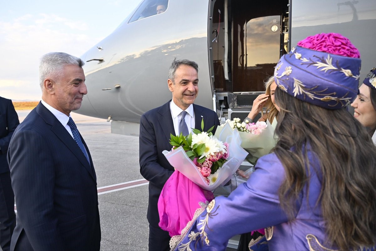 Fransa Cumhurbaşkanı Macron ve Yunanistan Başbakanı Miçotakis Ankara’da 5 fransa cumhurbaskani macron ve yunanistan basbakani micotakis ankarada 1 1WqyCjj6