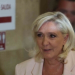 fransada-marine-le-pene-3-yil-hapis-ve-45-ay-siyasi-yasak-RJ3iudxy.jpg
