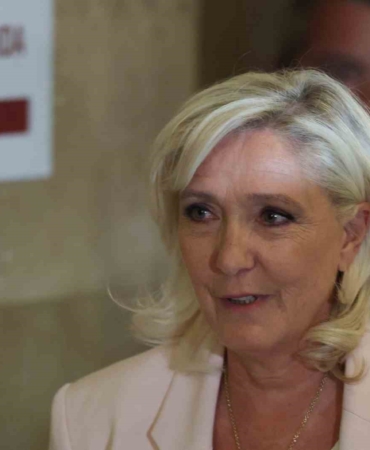 fransada-marine-le-pene-3-yil-hapis-ve-45-ay-siyasi-yasak-RJ3iudxy.jpg