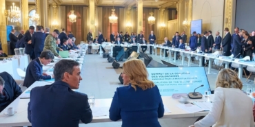 fransadaki-gonulluler-koalisyonu-liderler-zirvesi-basladi-CQZDXi7x.jpg