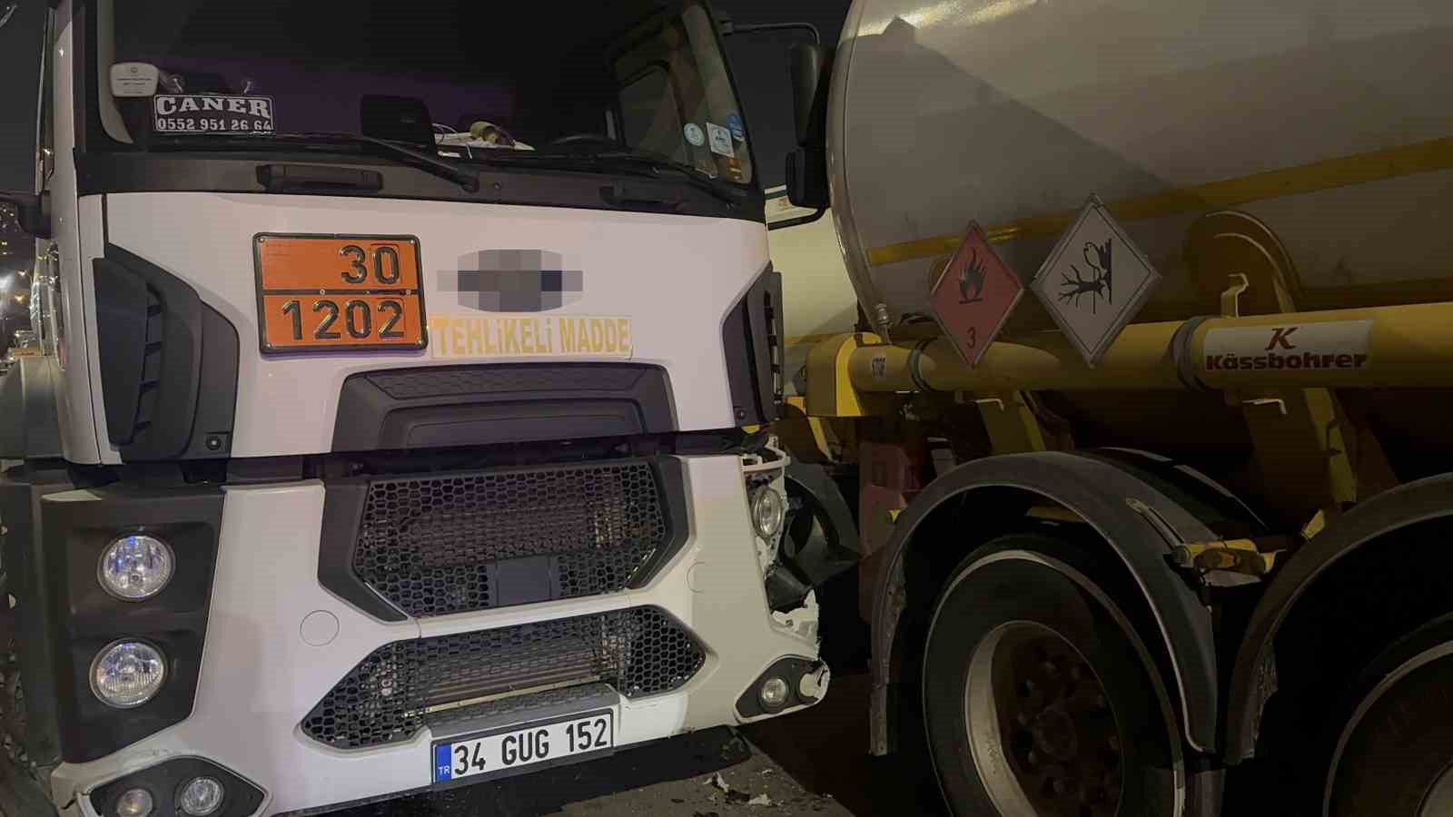 freni bosalan tanker zincirleme kazaya sebep oldu 1 yarali 5 TFbSSF5E