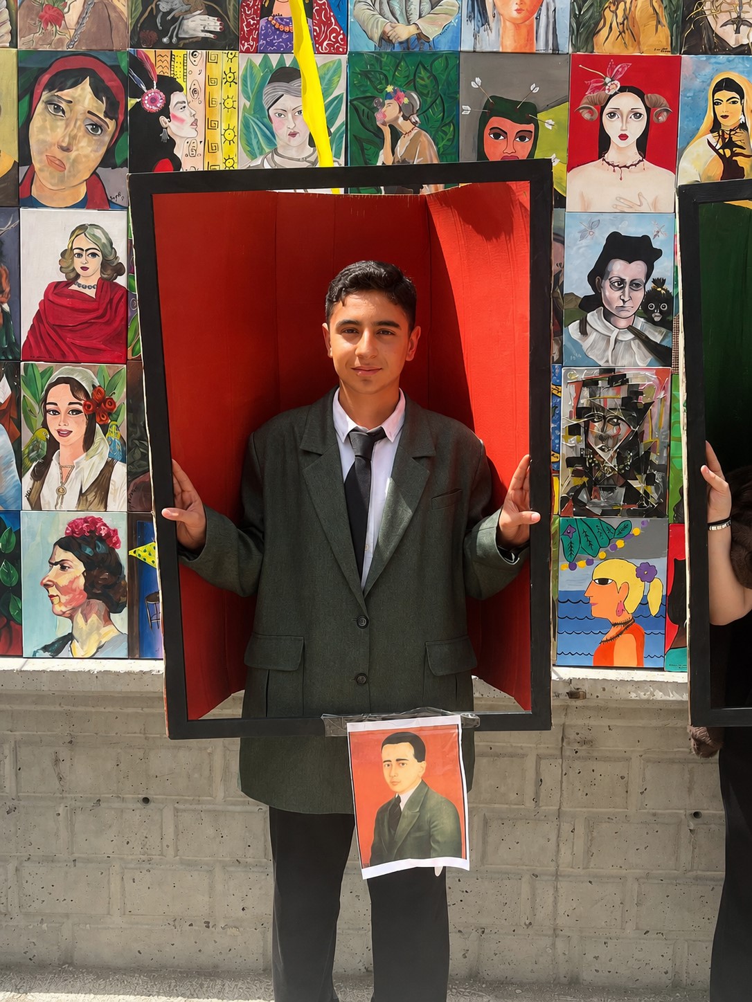frida kahlonun eserleri bursada canli tabloya donustu 3 XPbGsSL5