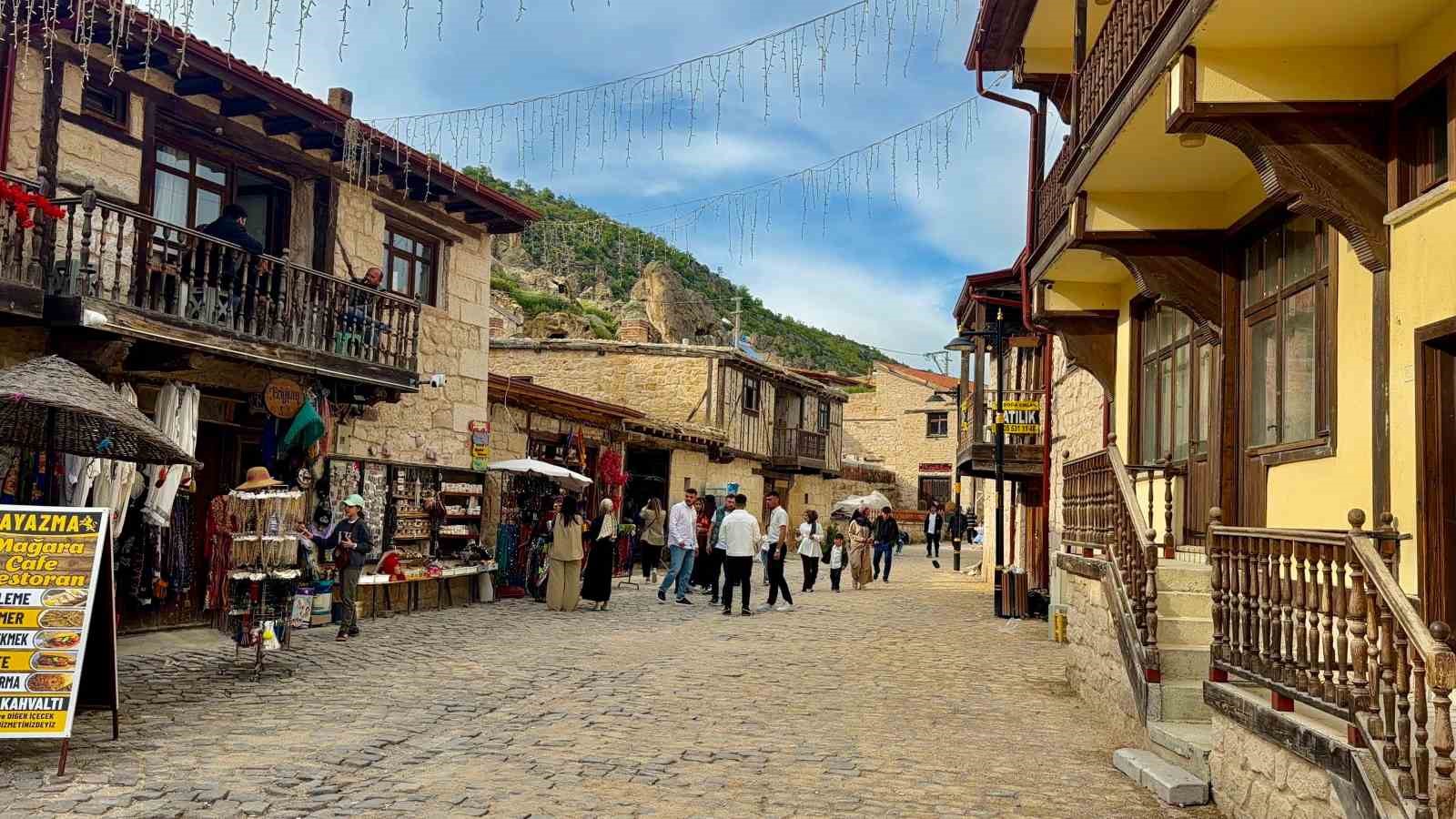 frig vadisi bu bayramda ziyaretci akinina ugradi 1 hw3QZthV