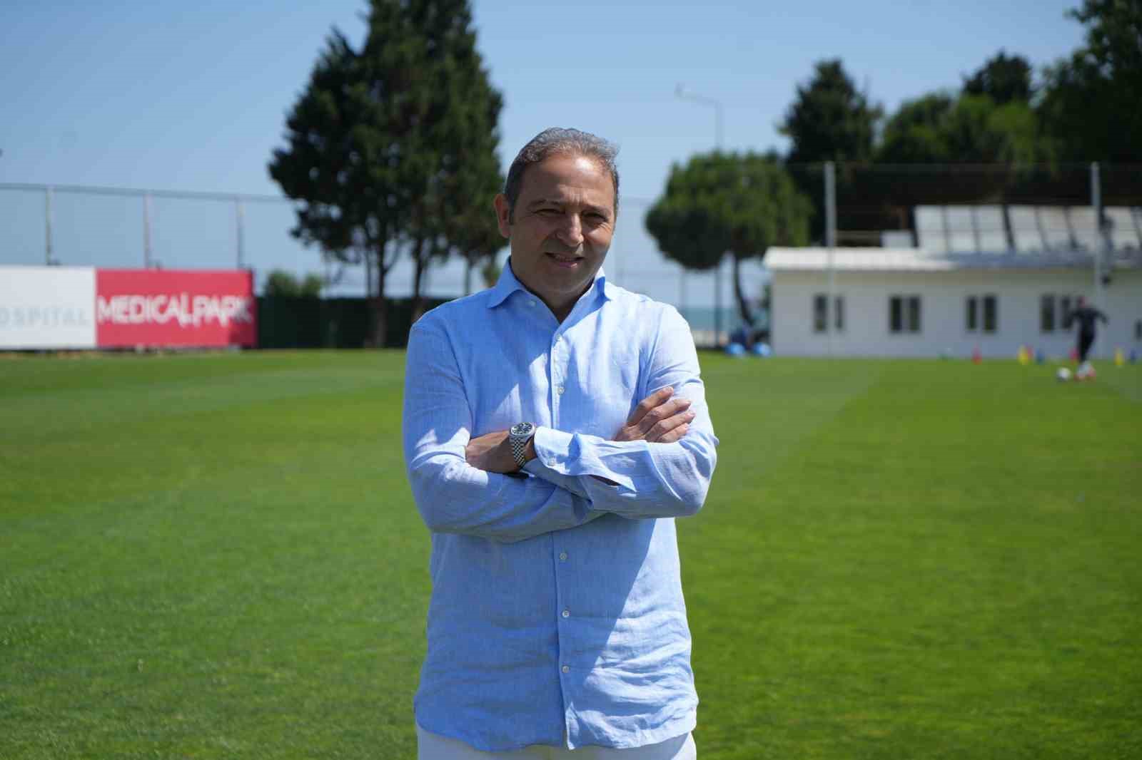 fuat capa defans ve orta sahaya takviye yapacagiz 0