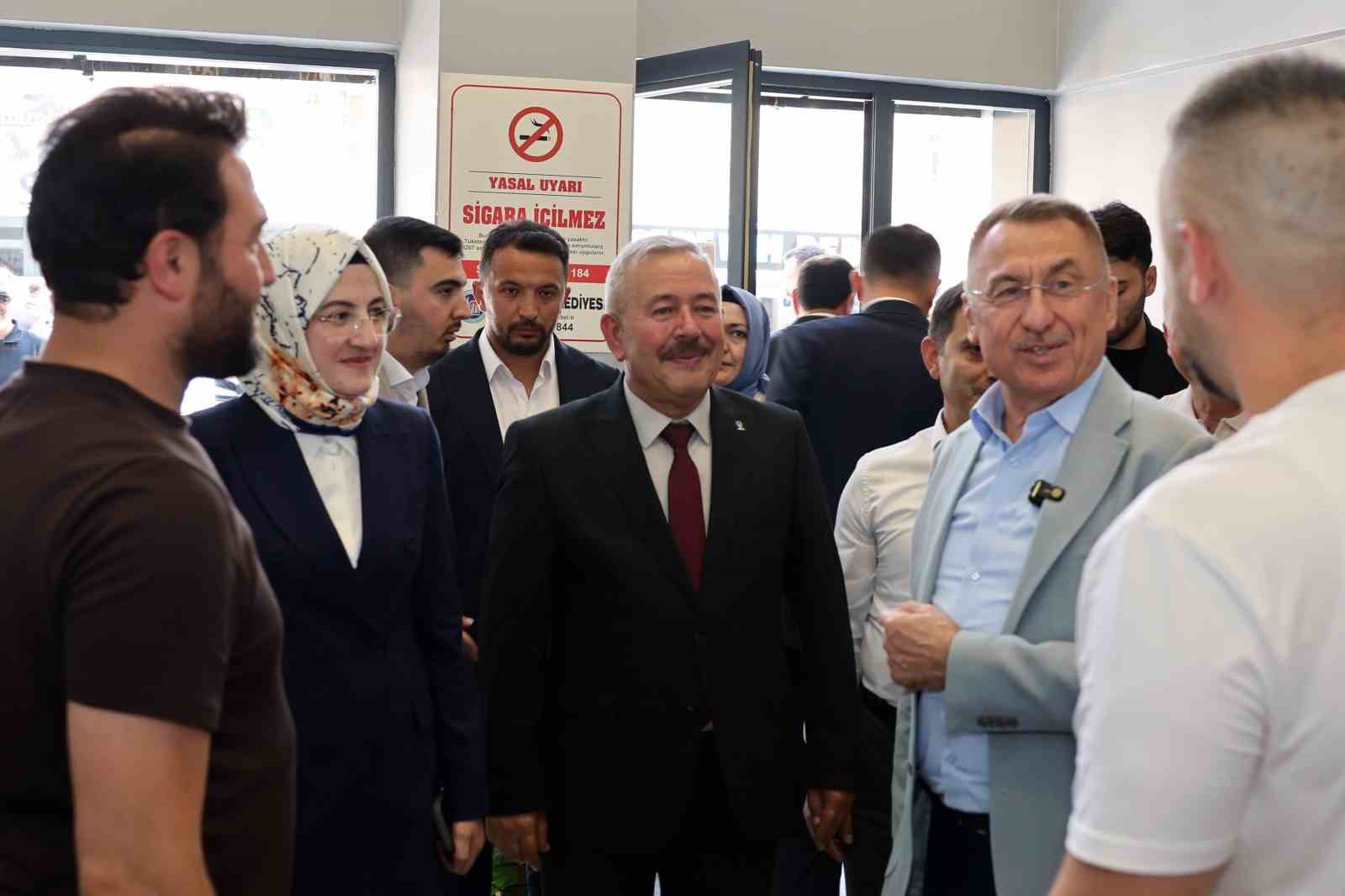 Fuat Oktay: "Akyurt 140 ülkeye ihracat yapan büyük bir üretim üssü haline geldi" 7 fuat oktay akyurt 140 ulkeye ihracat yapan buyuk bir uretim ussu haline geldi 3 Oue6azmf