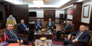 fuat-oktaydan-bbp-genel-baskani-desticiye-anlamli-ziyaret-EyY8AfPT.jpg