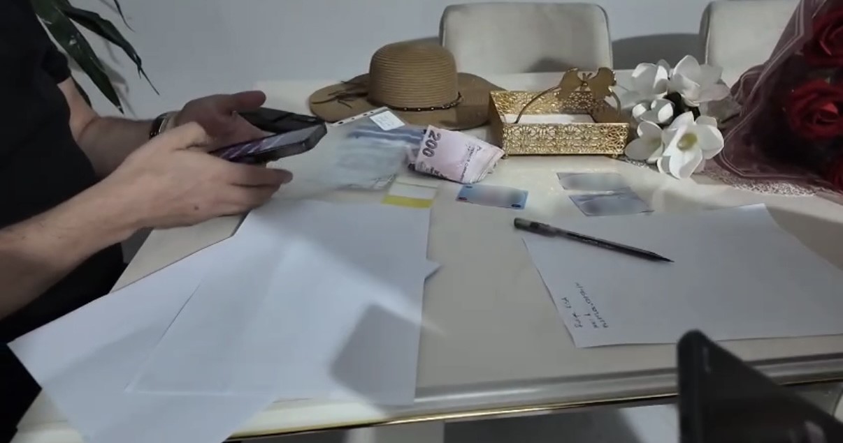 fuhus cetesinin cetelesi ajandadan cikti 0 c4NI11nd