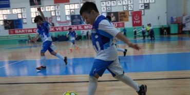 futsal-turkiye-sampiyonasinda-ikincilik-bagcilarin-rxlti7aF.jpg