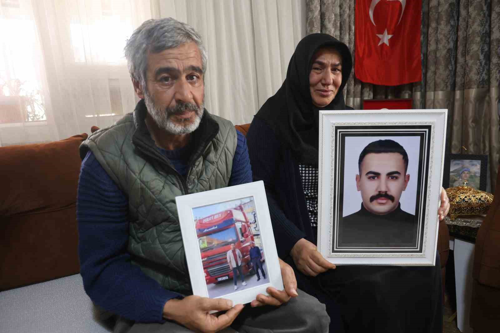 fuze saldirisinda can veren genc tir soforunun annesi israil ve amerika kahrolsunlar kendi ateslerinde sWeI1nvf