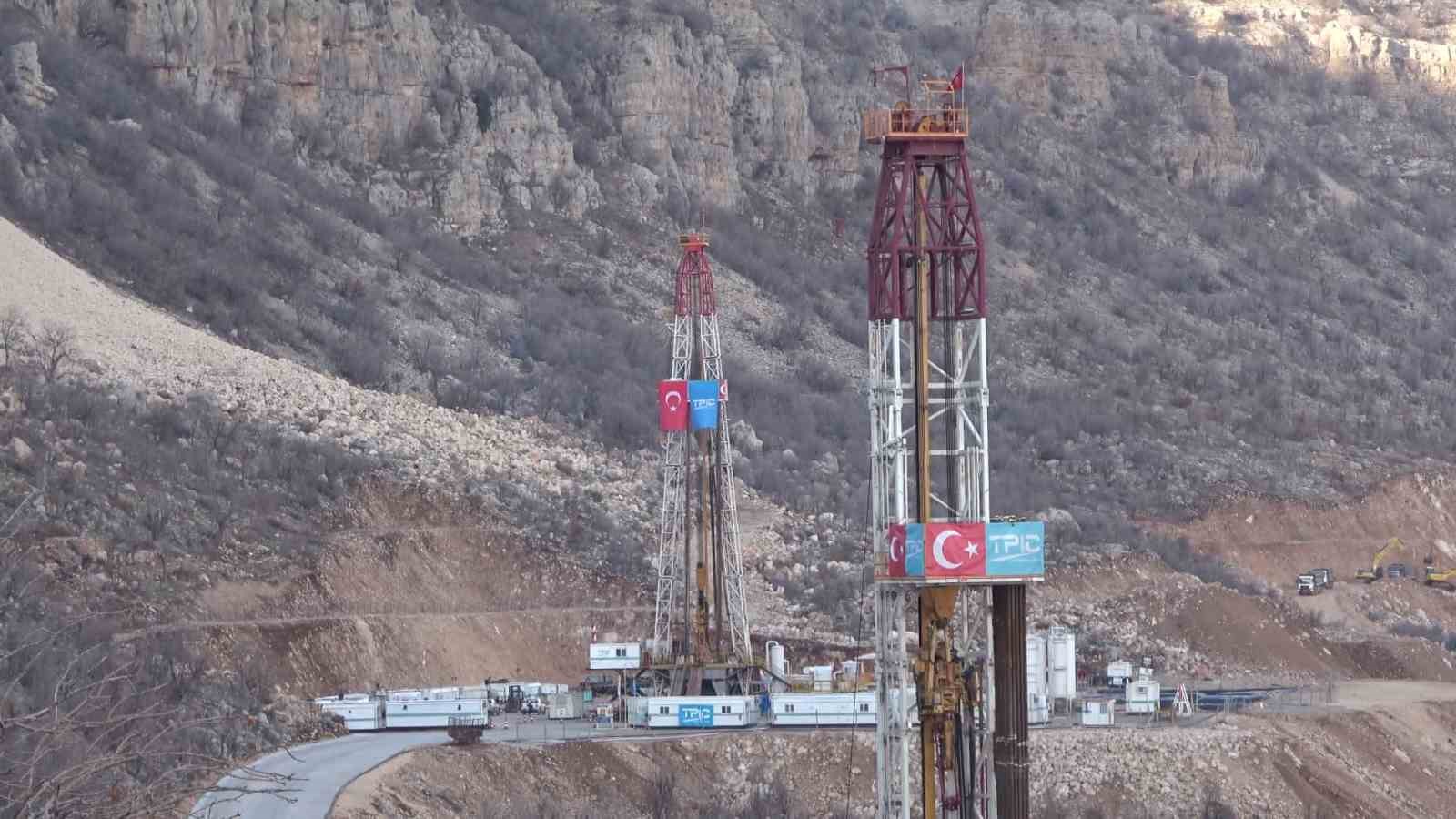 Gabar’dan milli gurur: Petrol üretimi yüzde 42 ile zirveye çıktı, cari açığa yıllık 2 milyar dolarlık katkı 11 gabardan milli gurur petrol uretimi yuzde 42 ile zirveye cikti cari aciga yillik 2 mugO8peD
