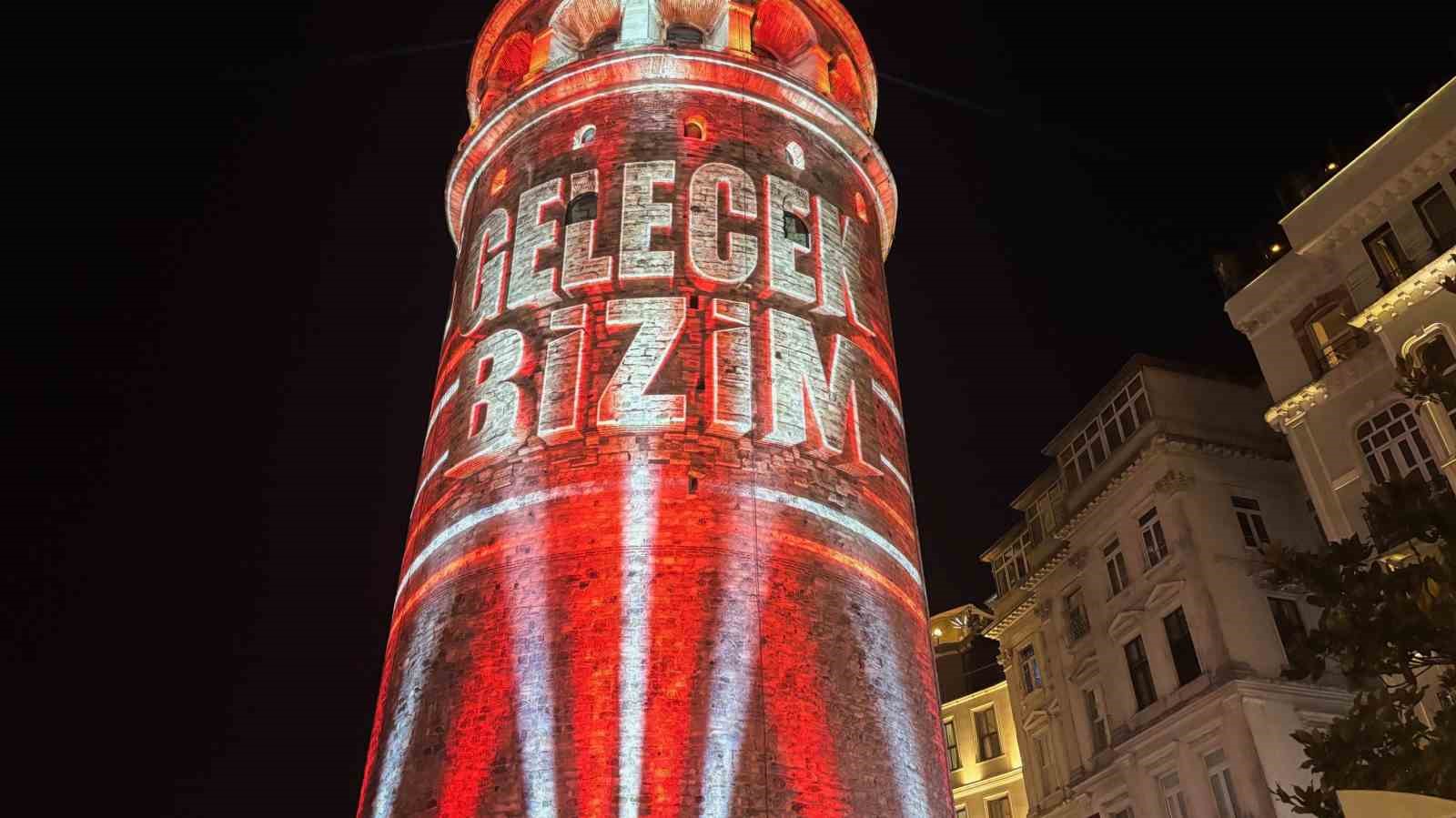 Galata Kulesi’nde 15 Temmuz’a özel Mapping gösterisi 4 galata kulesinde 15 temmuza ozel mapping gosterisi 0 1yjuEUih