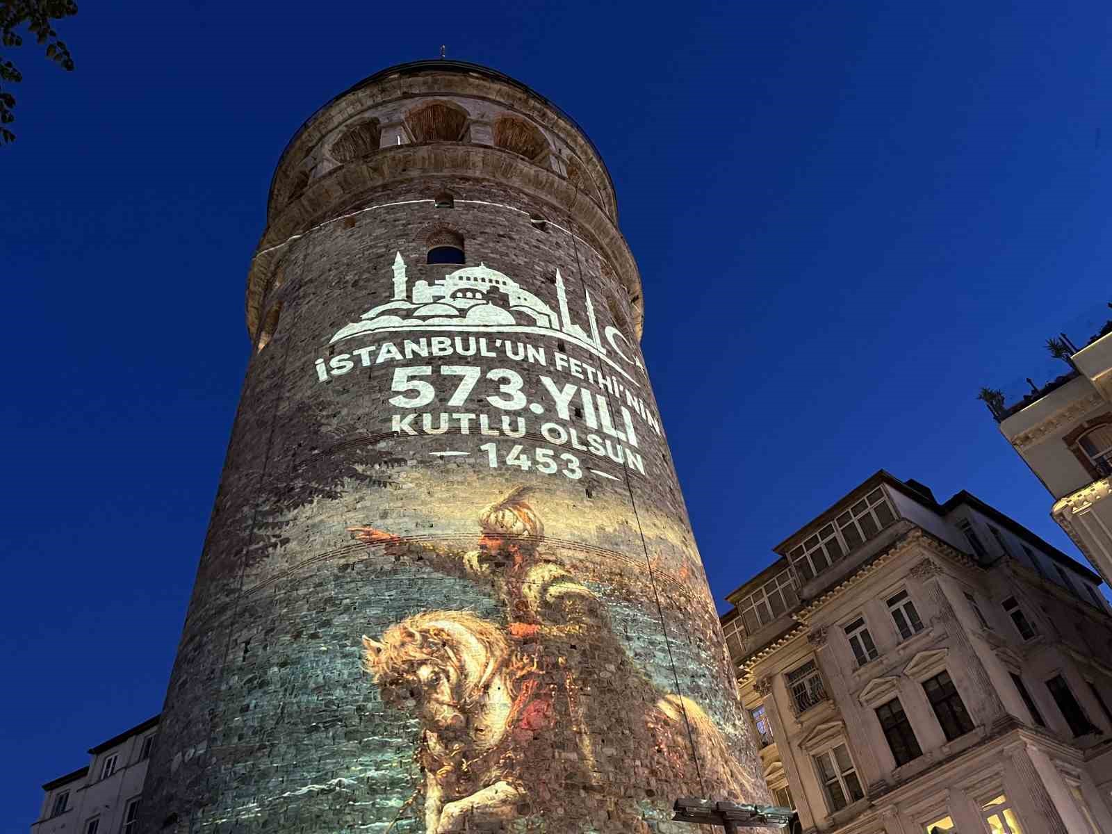 Galata Kulesi’nde İstanbul’un fethinin 573. yıl dönümün özel ışık gösterisi 4 galata kulesinde istanbulun fethinin 573 yil donumun ozel isik gosterisi 0 eRLDgXJD