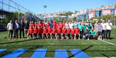 galata-spor-yeni-sezonu-acti-Xv7Xp9c6.jpg