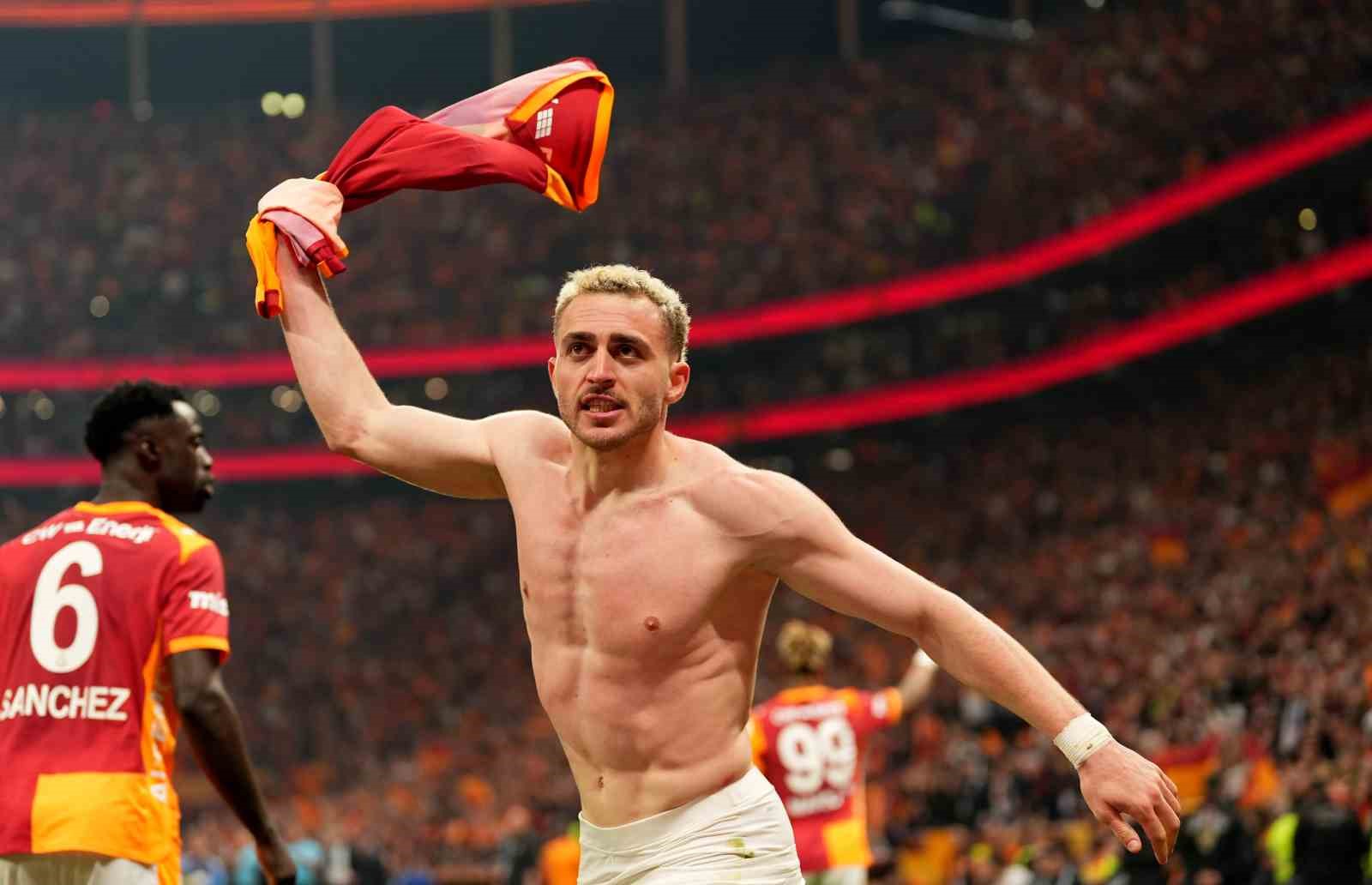 galatasaray 25 sene sonra evinde fenerbahceye karsi penaltidan gol atti 1 4lWA3bni
