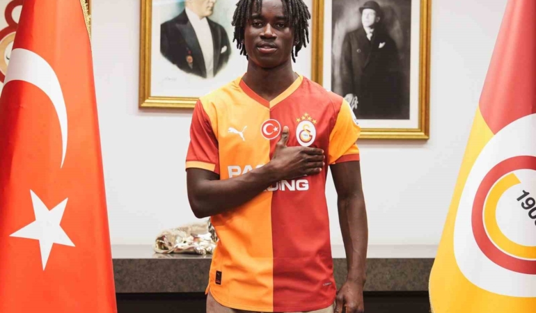galatasaray-5-futbolcu-transfer-etti-A3m5Dm5W.jpg