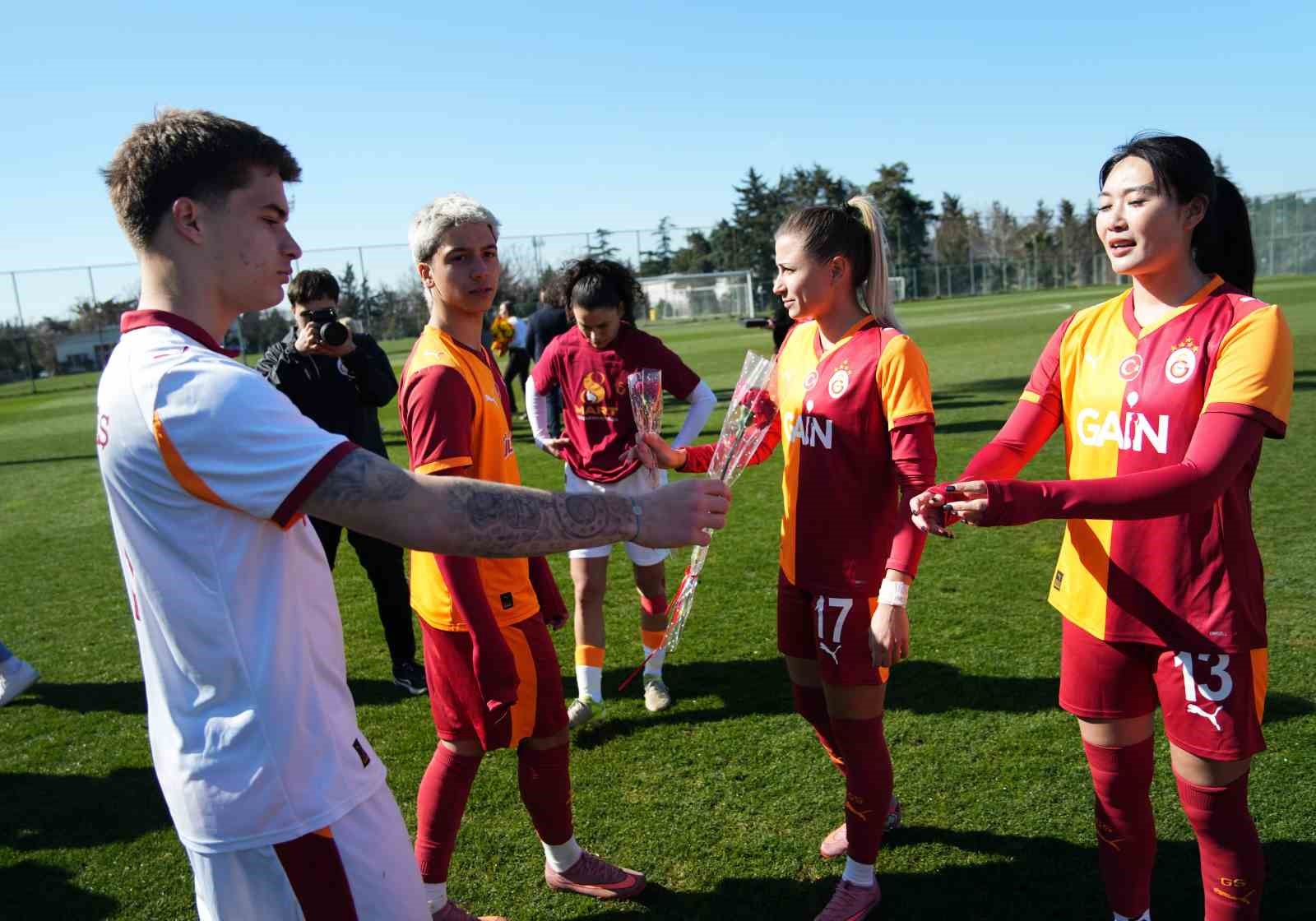 galatasaray 8 mart dunya emekci kadinlar gunu etkinligi duzenledi 8 3JKW2fip