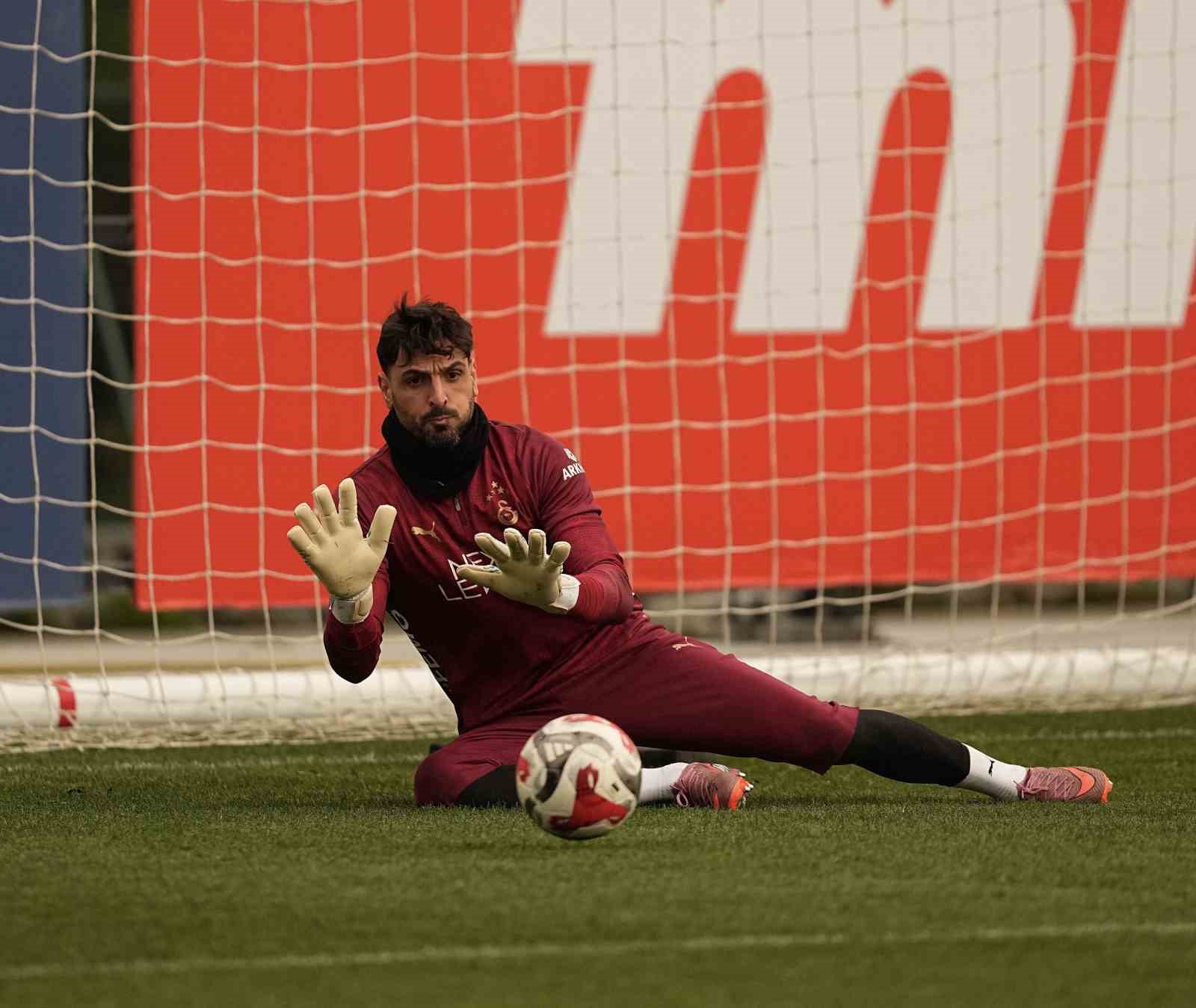 galatasaray alanyaspor maci hazirliklarina basladi 0 19sROVyv