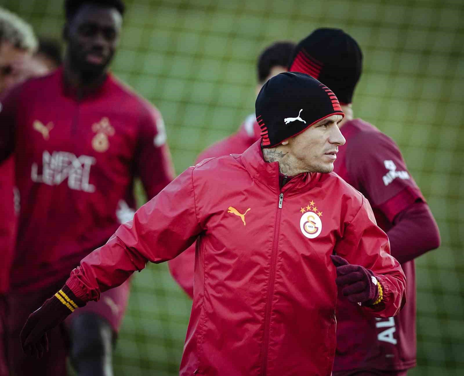 galatasaray antalyaspor maci hazirliklarina basladi 3 sj1ED6Ws