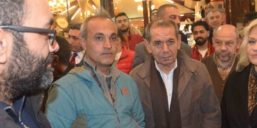 galatasaray-baskani-dursun-ozbek-depremzedelerle-iftarda-bulustu-wiXbqDXb.jpg