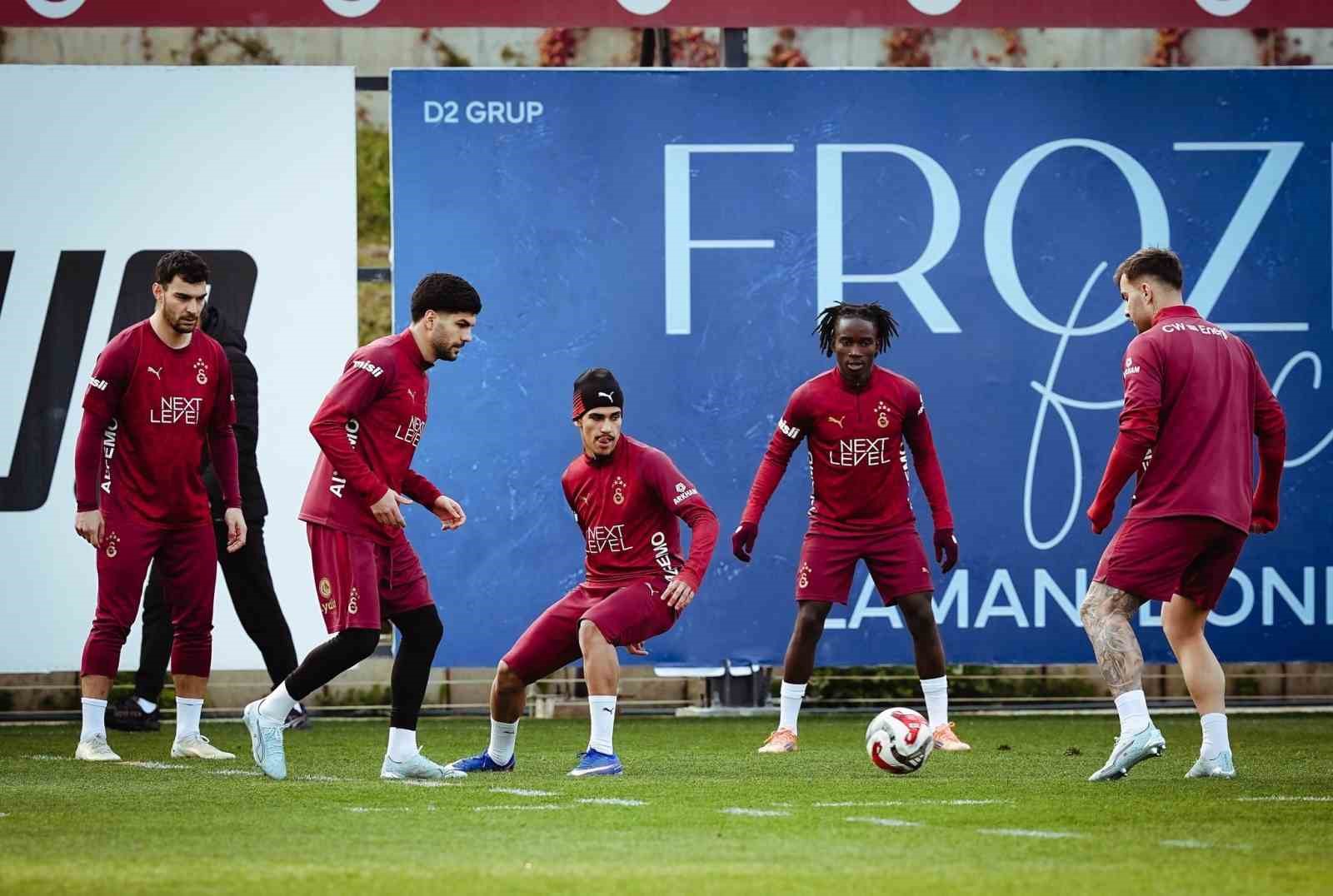 galatasaray besiktas macina hazir 0 BX5cZn4R